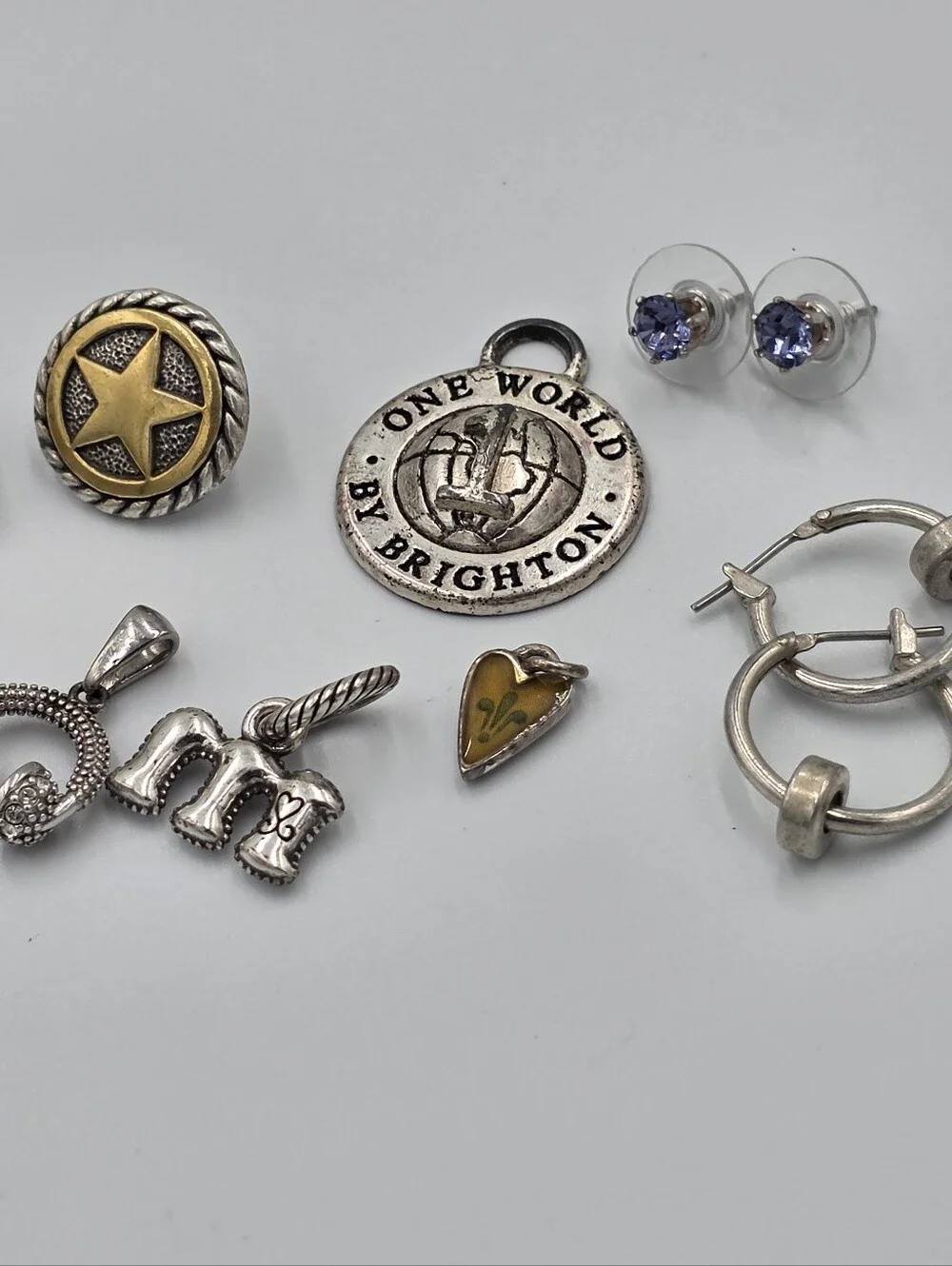 Brighton Bundle Of Charms M Heart One World Lot‎